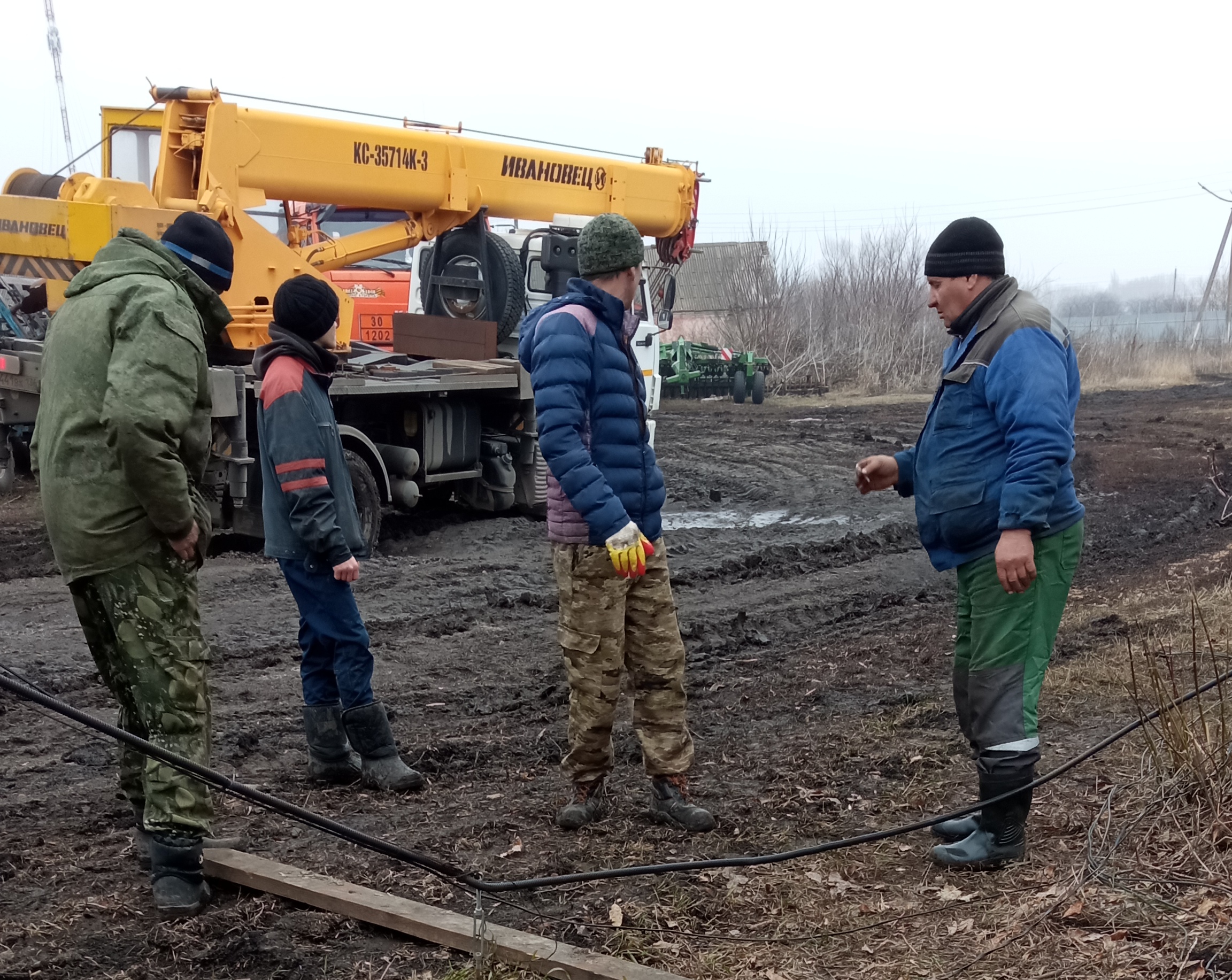 Заменили глубинный насос.